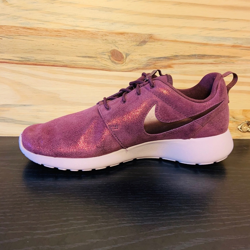 New Nike Roshe One Premium Deep Purple Glitter - Picture 3 of 8